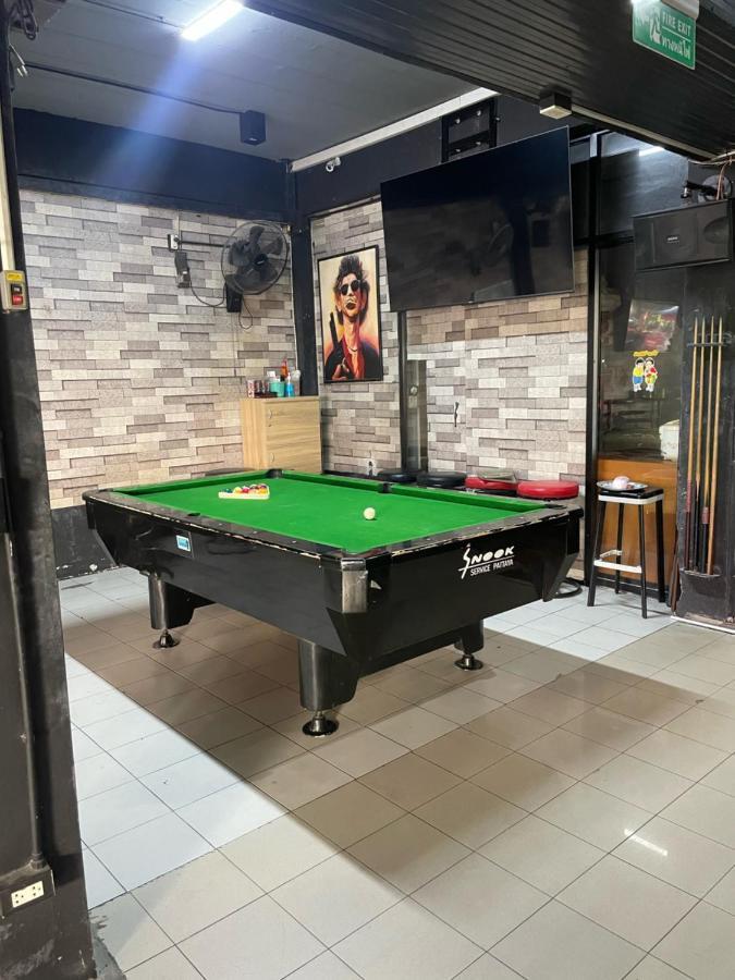 Happy Apple Guesthouse Pattaya ภายนอก รูปภาพ